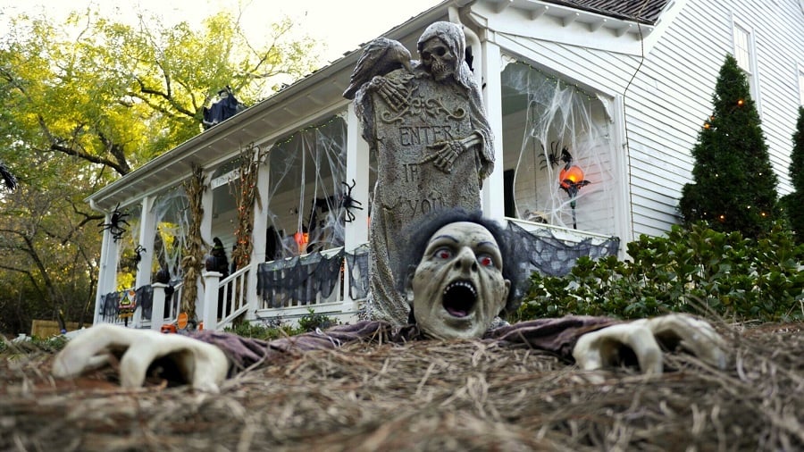 Insane Halloween Decorations for 2024 Turn Your Home into a Terrifying